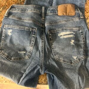 American Eagle Athletic skinny jeans sz 26 x 28